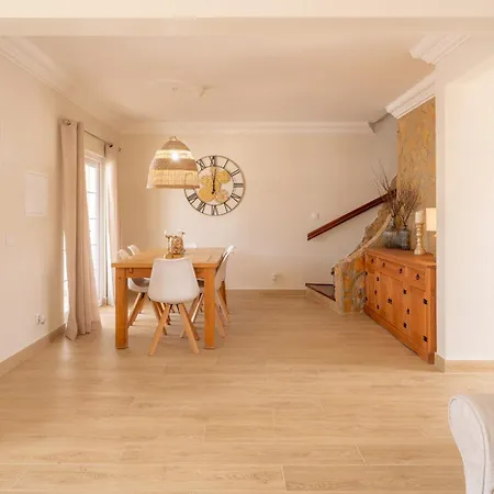 A Casa Da Mimi *